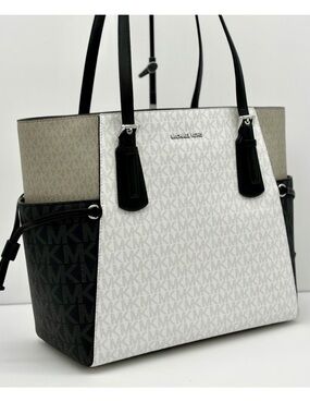 MICHAEL KORS Voyager Large Color-Block Signature Logo Tote Shoulder Bag